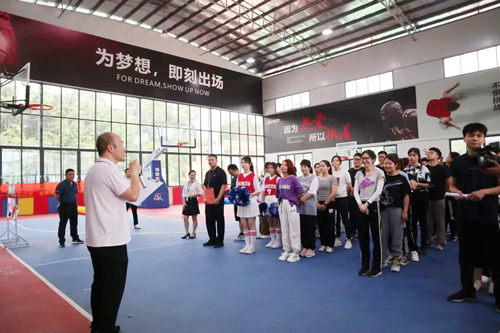 快乐运动，，，，，，高效事情——明升mansion88十五周年庆意见意义运动会